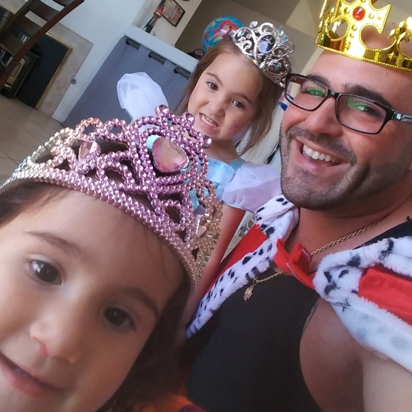 Meet your Posher, Larry - Picture 2 of 4